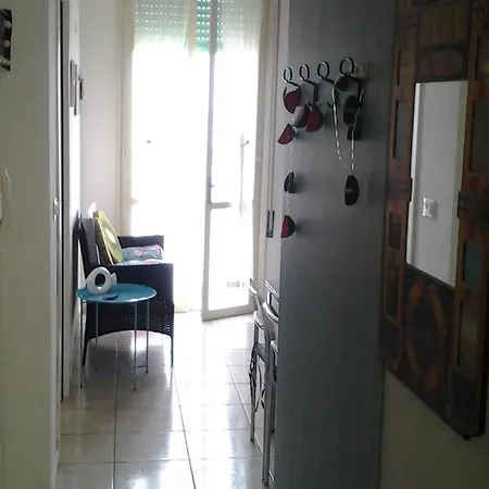 Giovanni In Romantic Adria On The Beach *