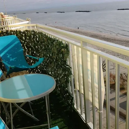 Giovanni In Romantic Adria On The Beach リド・ディ・ポンポーザ