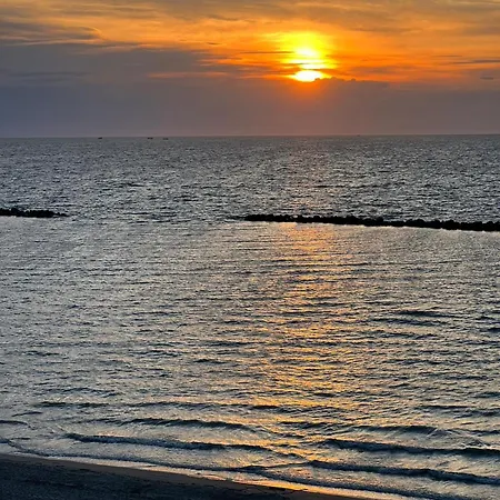 Apartment Giovanni In Romantic Adria On The Beach *