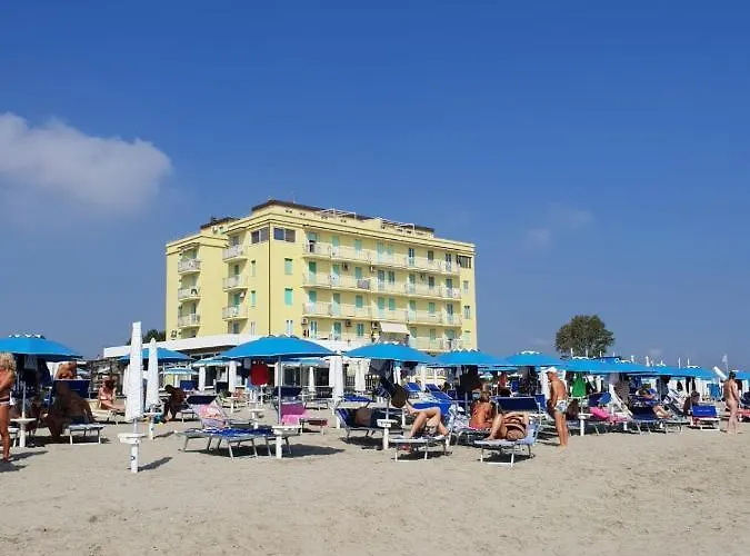 Giovanni In Romantic Adria On The Beach 아파트